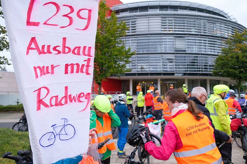 L239: Ausbau nur mit Radweg L239: Ausbau nur mit Radweg
