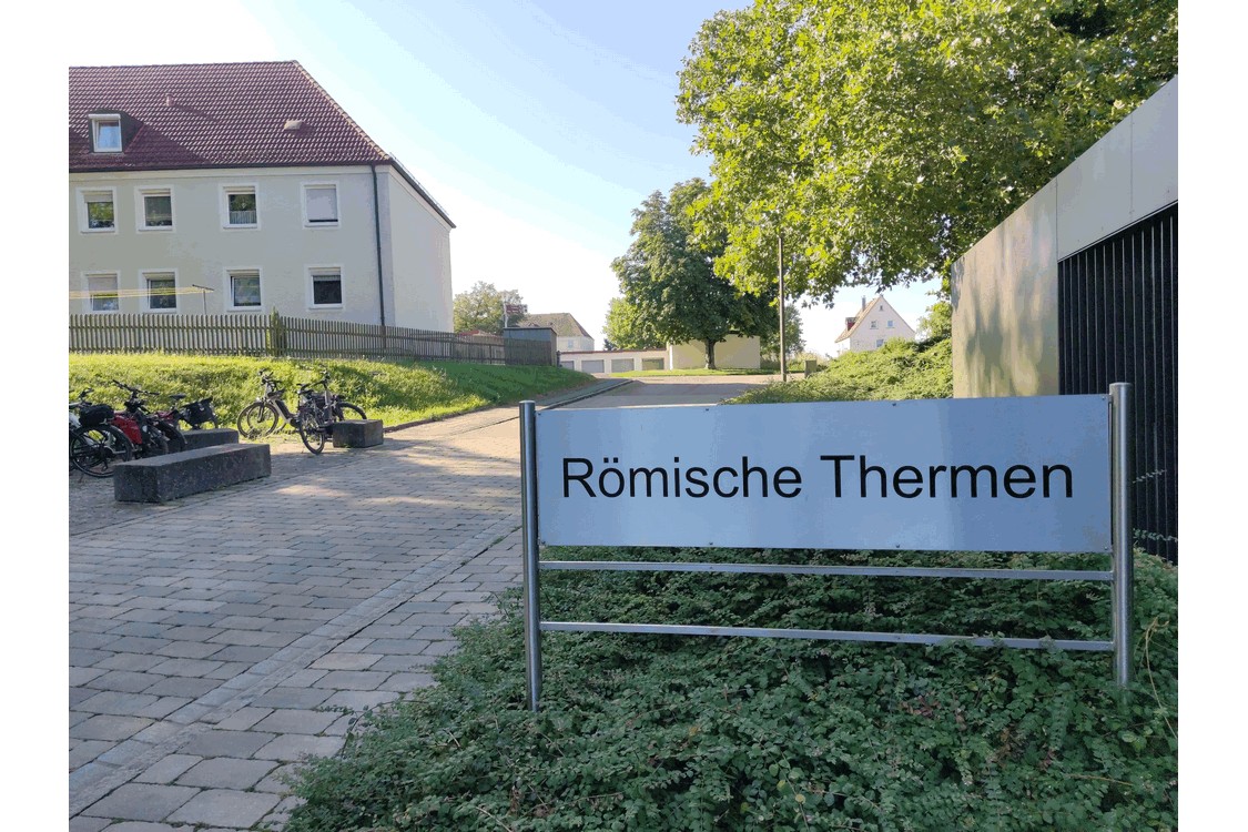 Heute gucken wir uns die Reste der römischen Besiedlung an: Zuerst die Therme