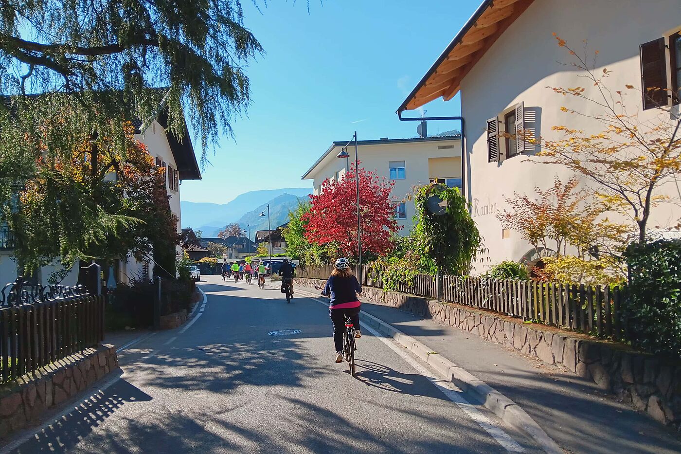 Einmal quer durch Lana Einmal quer durch Lana