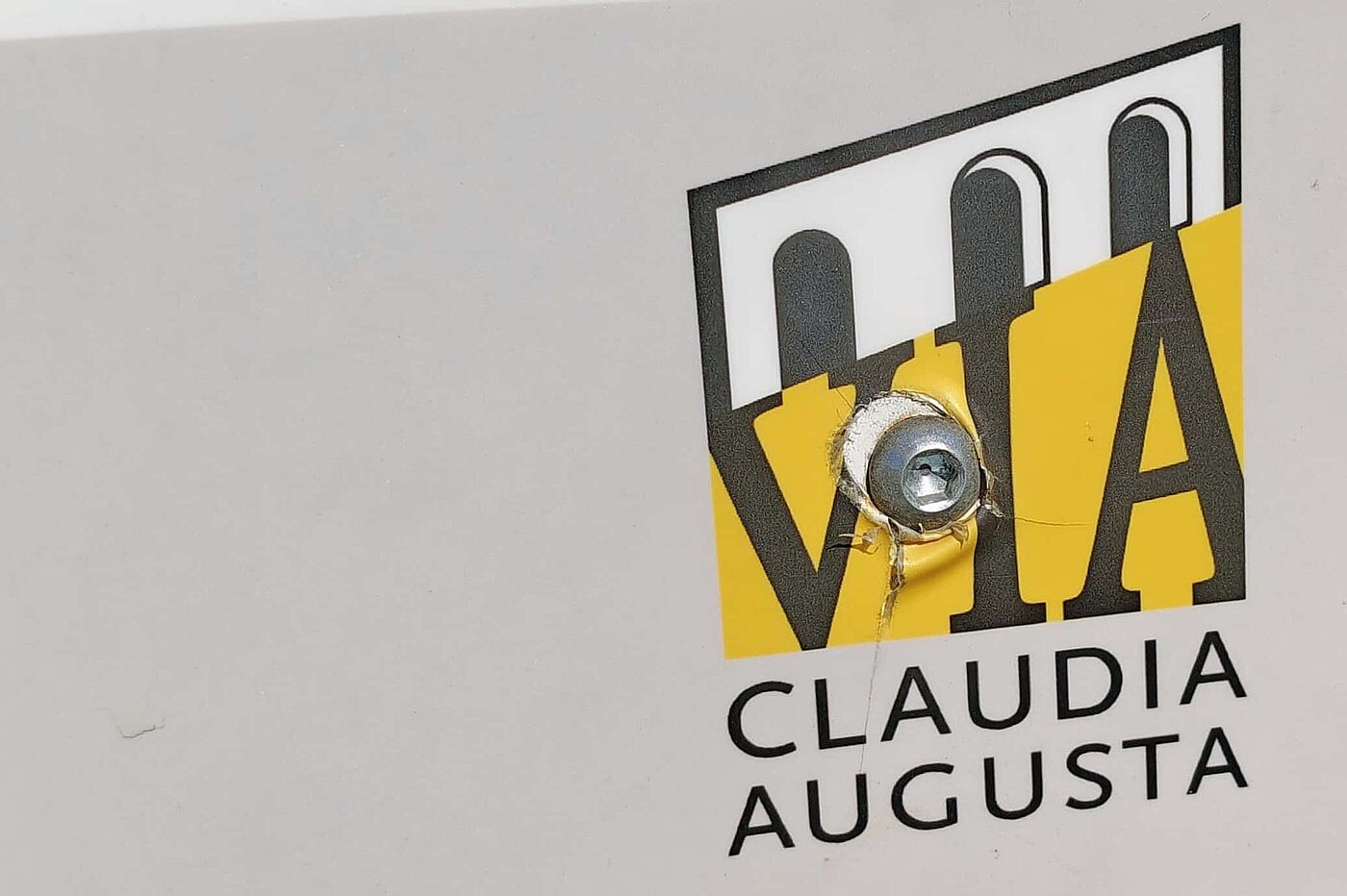 Das Streckenschild Via Claudia Augusta Das Streckenschild Via Claudia Augusta