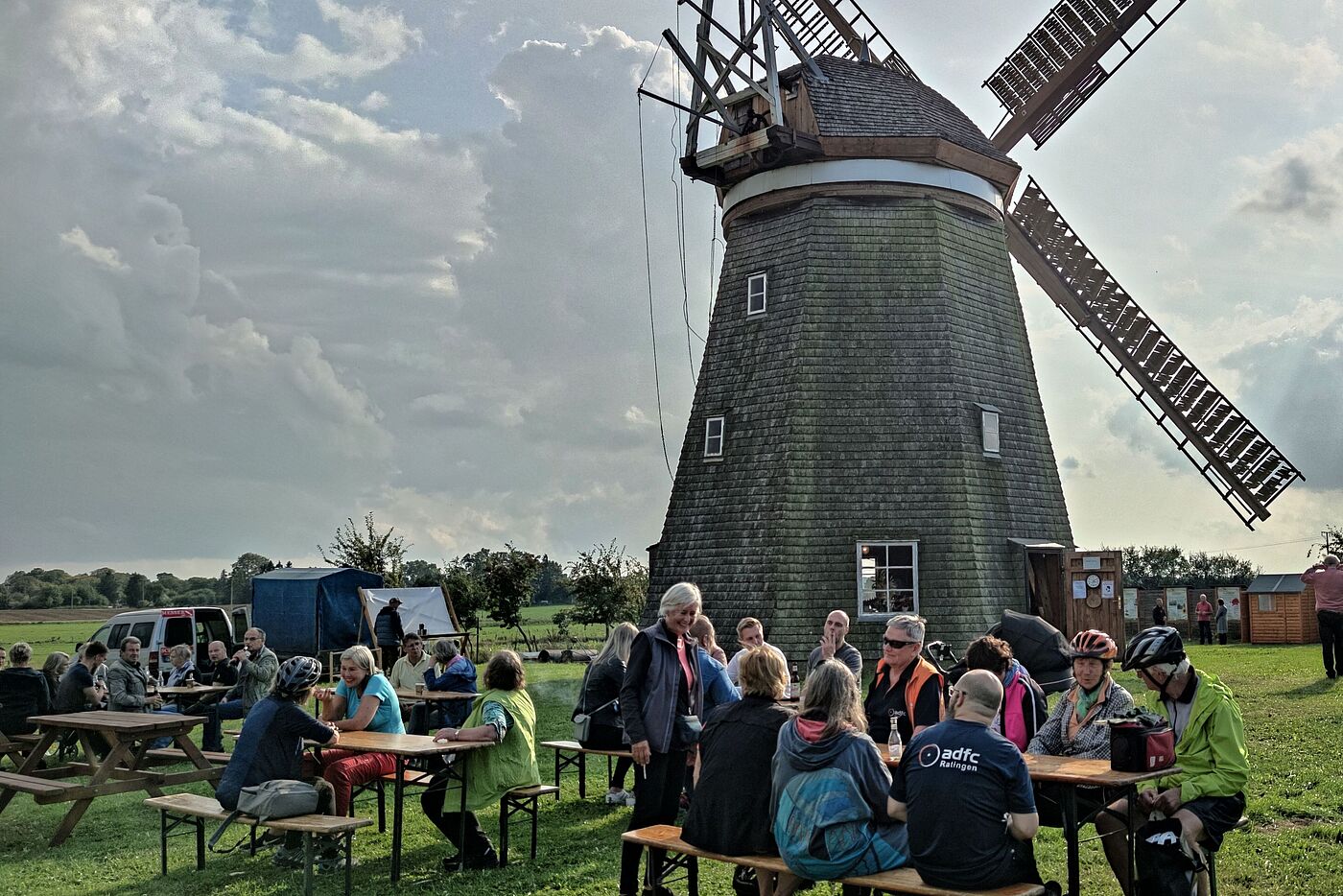 Kaffeepause beim Mühlenfest in Steinhagen