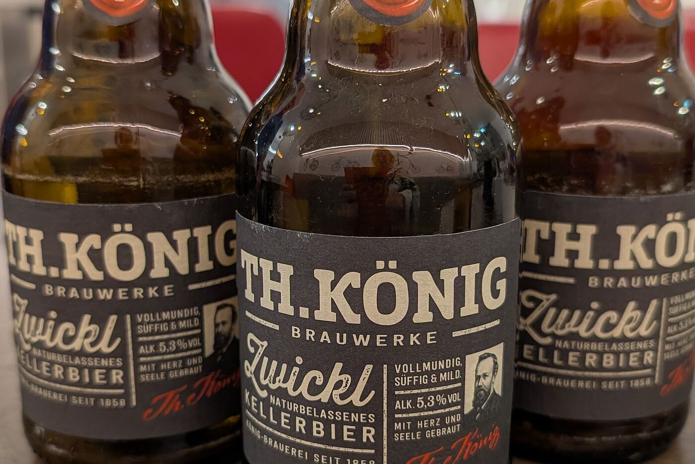 Zwickel-Bier im "Fietsenkotten"