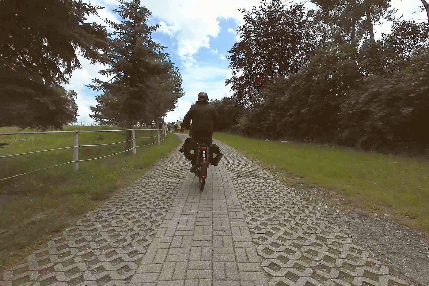 Der erste Anstieg nach dem Hotel