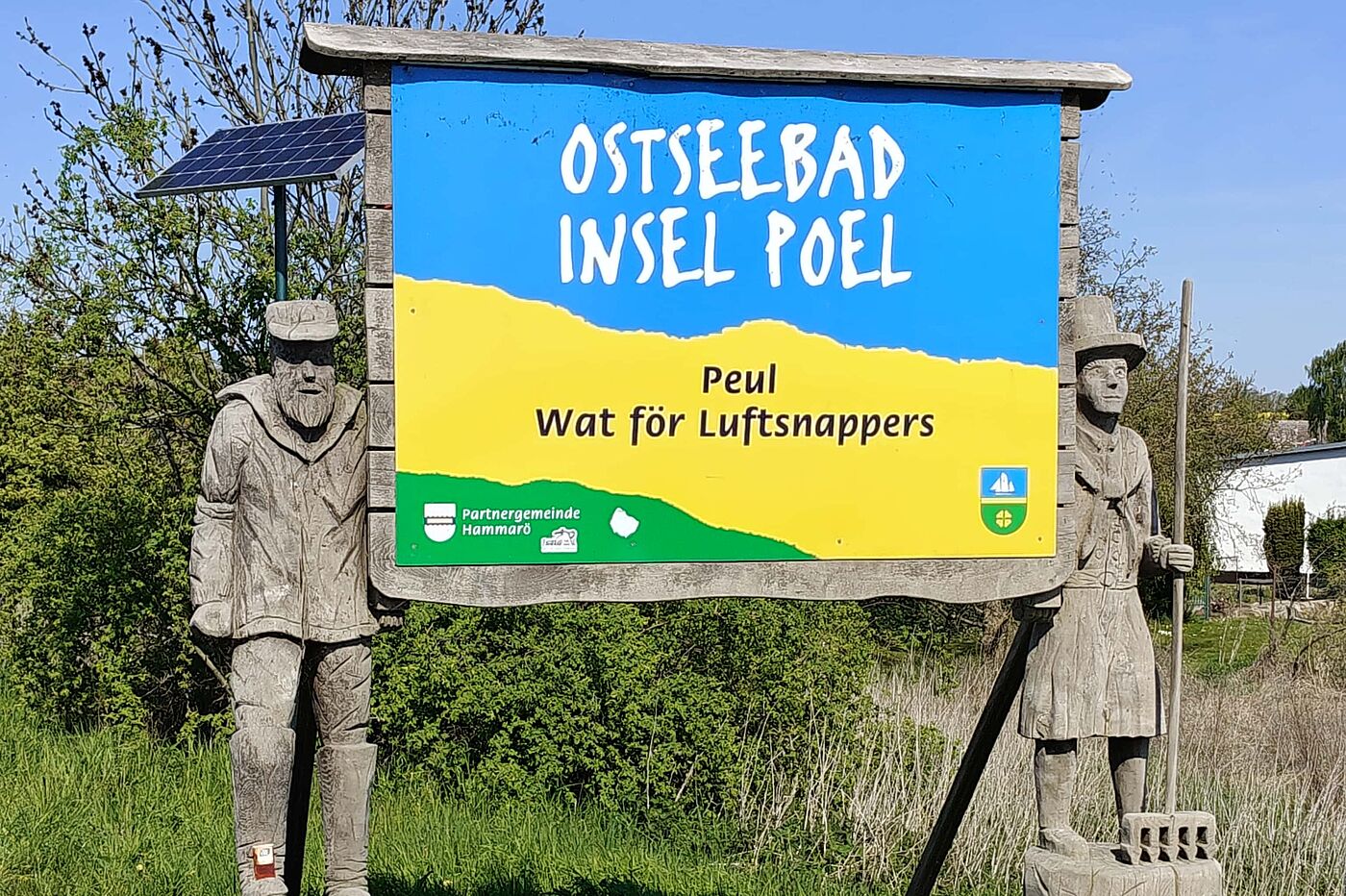 Wir haben auch ein Bild mit unserer Gruppe davor