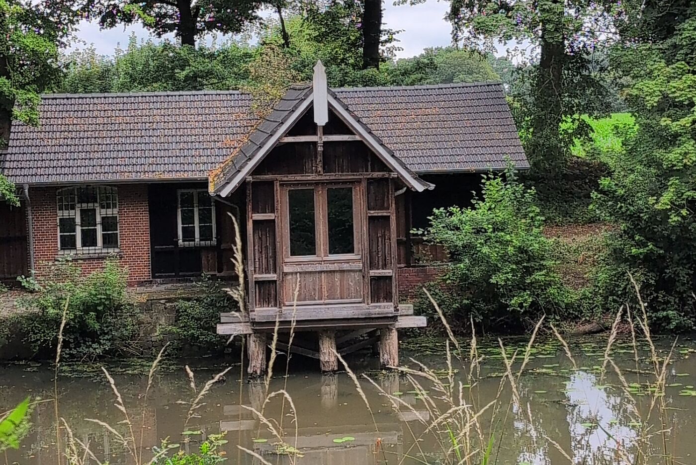 Fischerhäuschen am Nordhorn-Almelo-Kanal