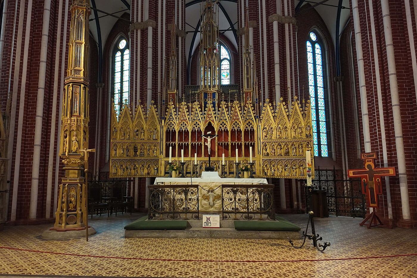 Prachtvoll ausgestattetes Münster