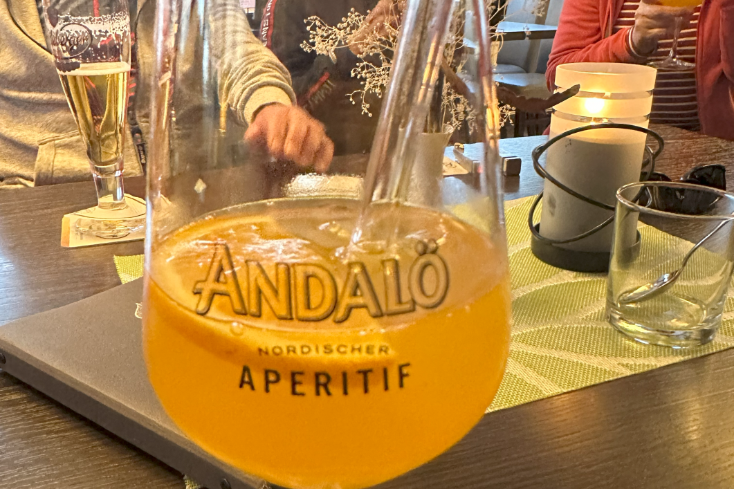 Das Abendgetränk der Teilnehmerinnen