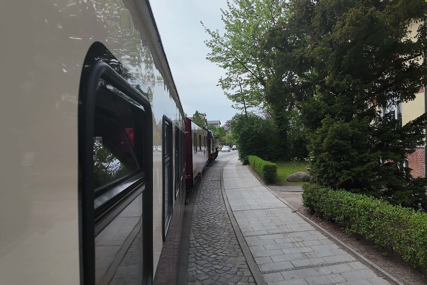 Gegenverkehr auf einer eingleisigen Strecke